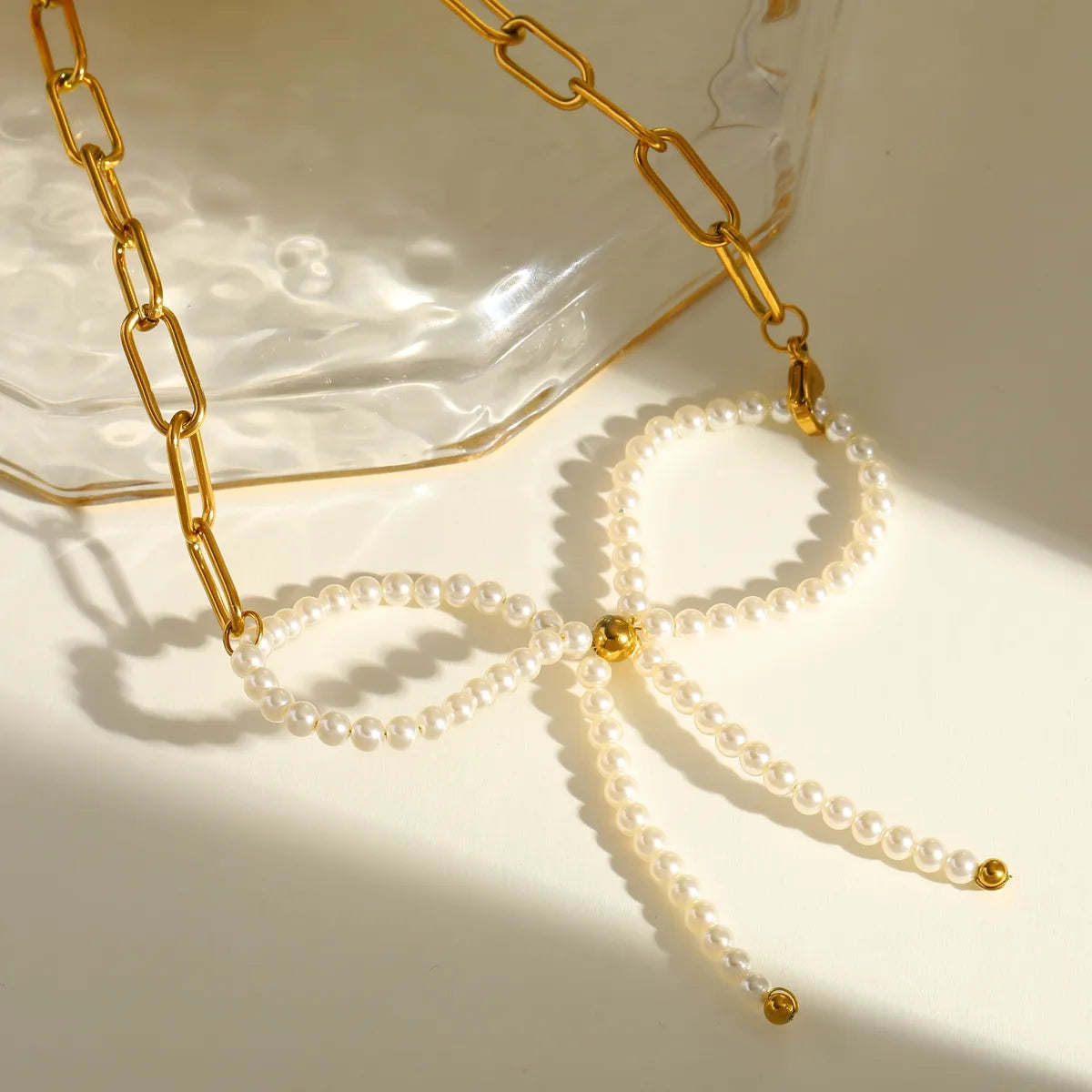 Pearly Bow